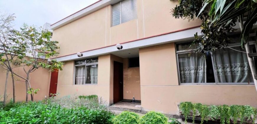 Casa urbana en San Borja Norte